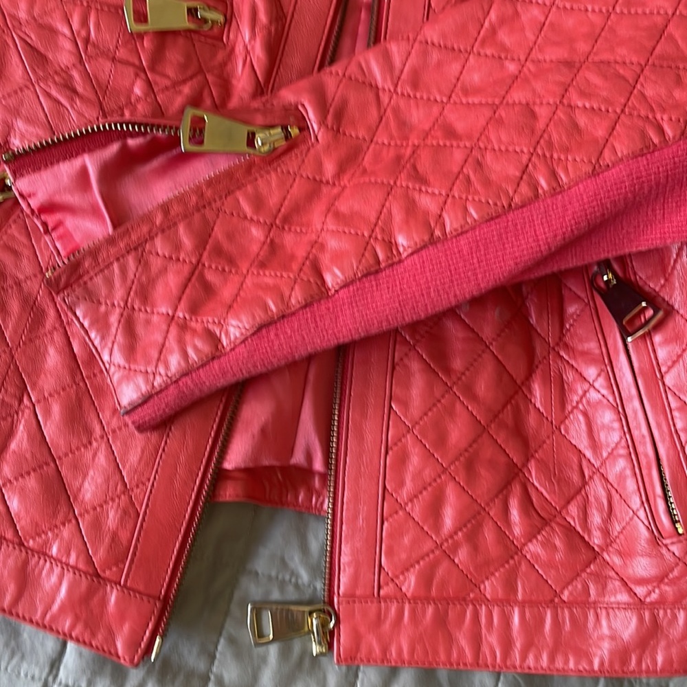 Leather jacket - Picture 3 of 9
